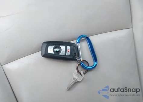 2016 BMW 528I xDrive из США, поврежденный, VIN WBA5A7C57GG152424